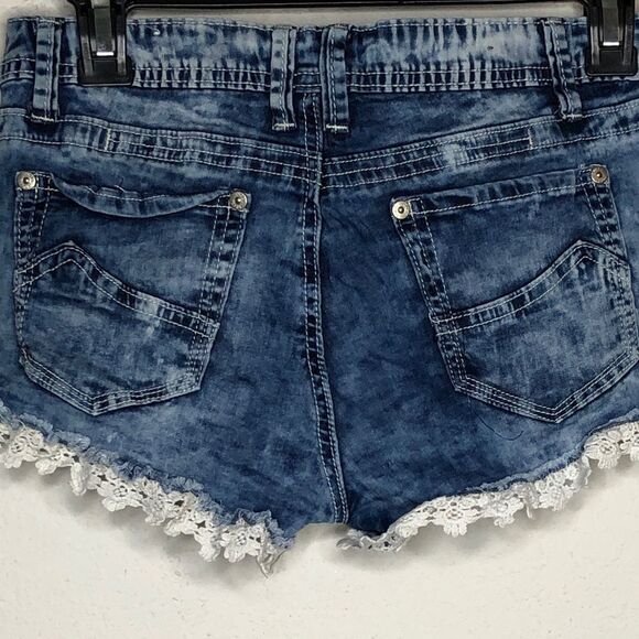 Rue 21 Denim‎ Shorts - Picture 7 of 9